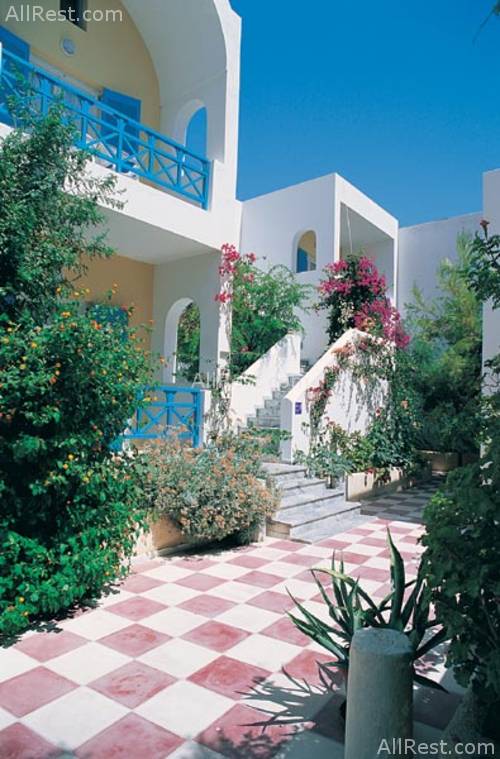 Kamari Beach Hotel 6